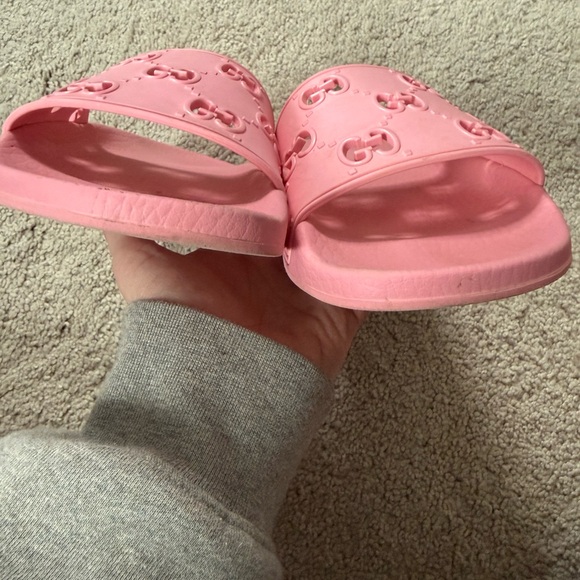 Gucci Embossed Pink Slides - Picture 6 of 10